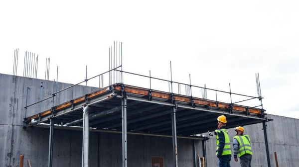 Top astuces pour réaliser des constructions métalliques à Champigny en Rochereau
